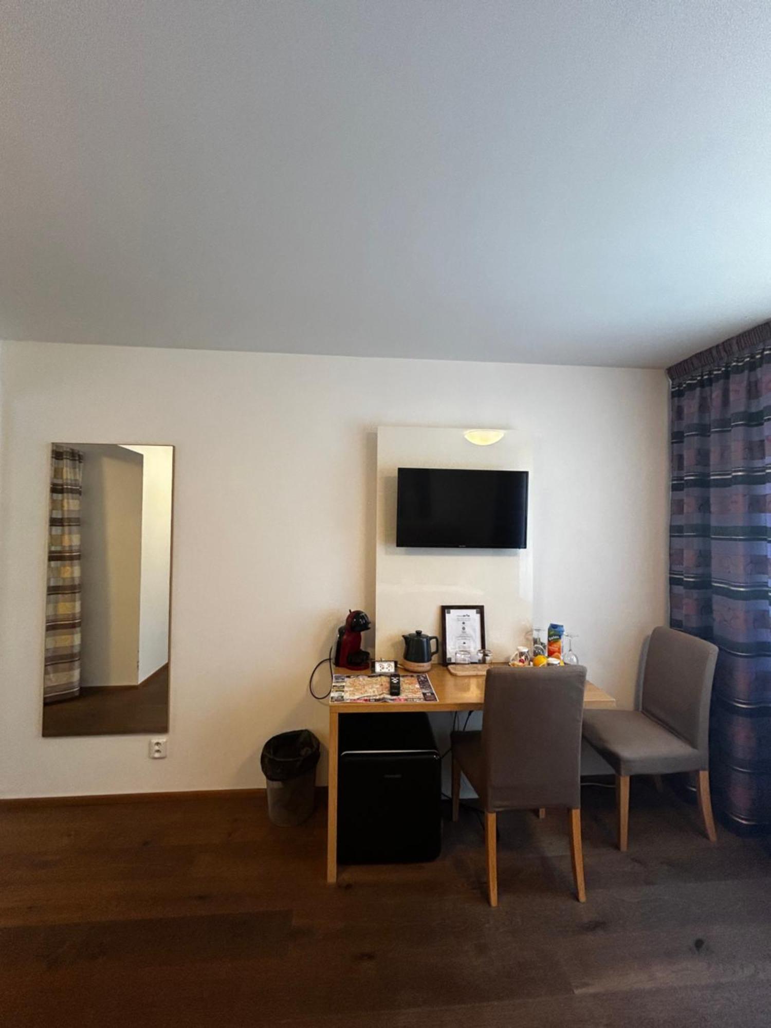 Aparthotel Tycho de Brahe Praag Buitenkant foto